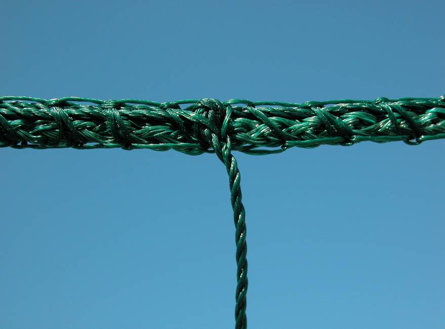 Recycled polyethylene net 130x130 The robust, affordable and sustainable sports net