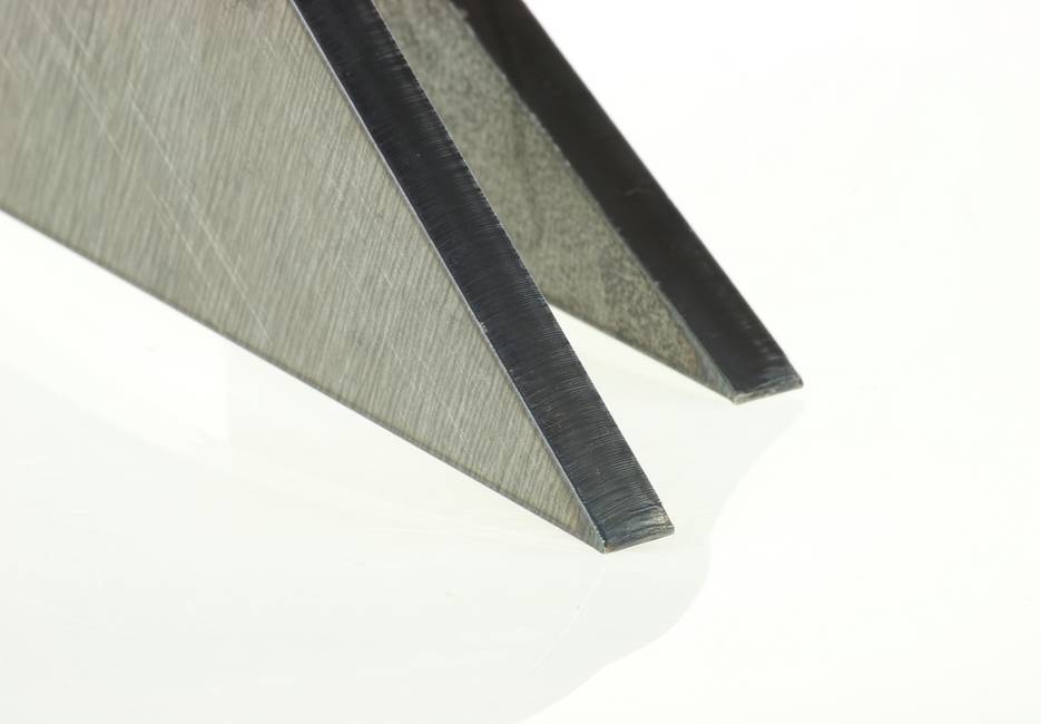 Saetta di rinforzo Il fazzoletto triangolare per rinforzare i pali