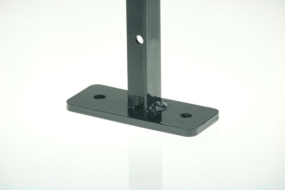 Poteau à T gris avec platine de fixation Pour la pose sur muret