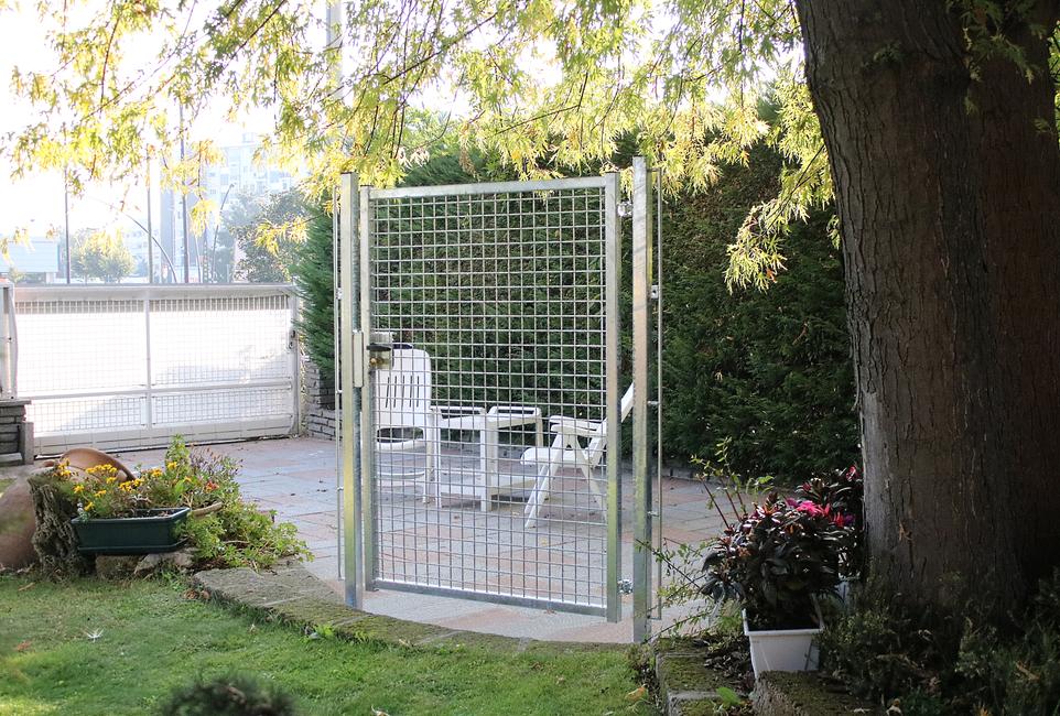 Dual swing driveway galvanized Standard Gate Gate for sport facilities