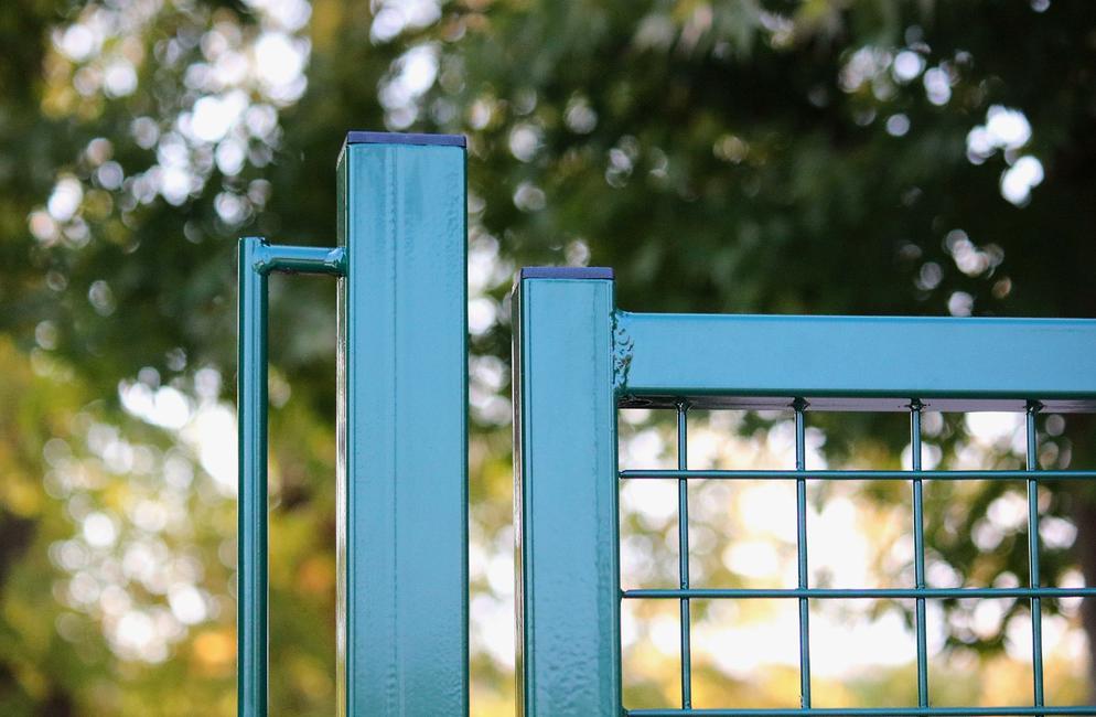 Single wing walkway Standard green gate The robust gate