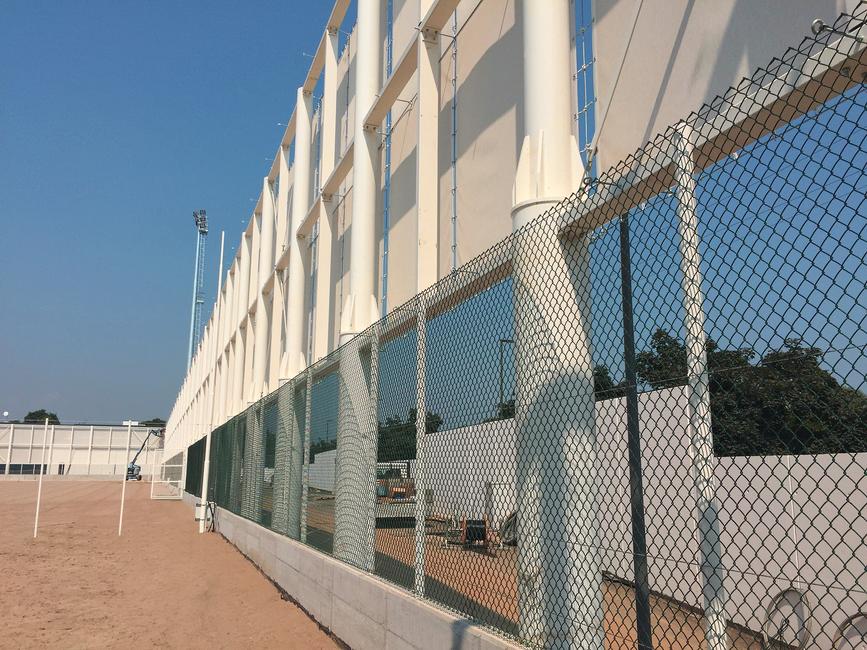 T-sport chain link mesh The guranteed mesh for sports facilities