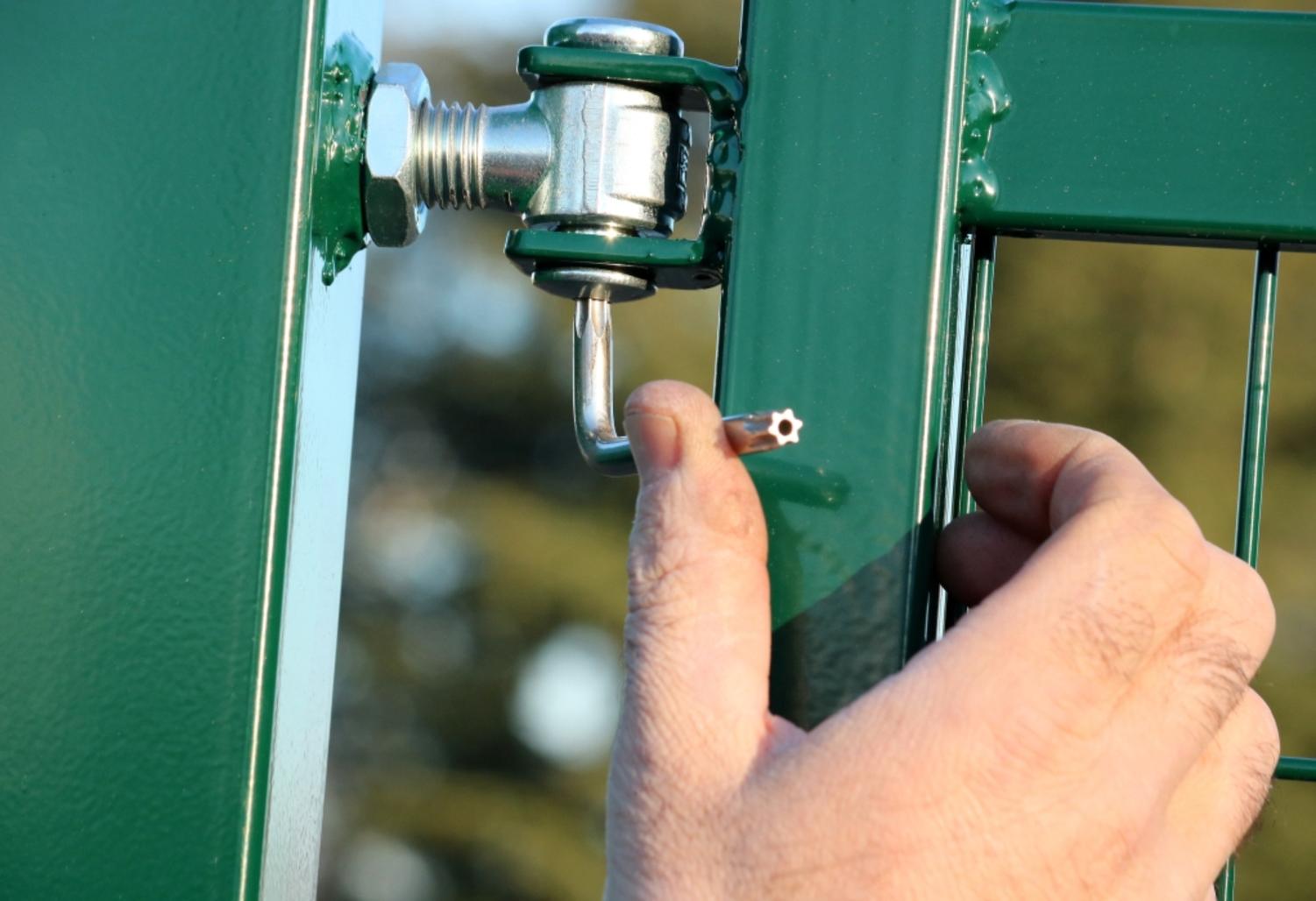 Comment installer un portail un battant