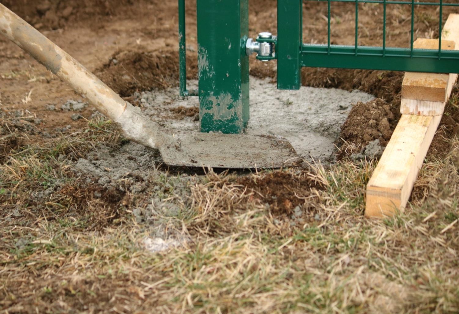 Comment installer un portail à deux battants