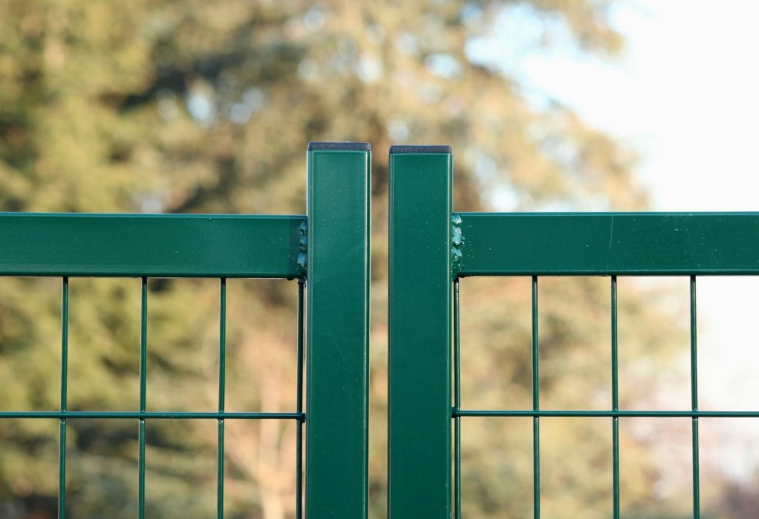 Comment installer un portail à deux battants