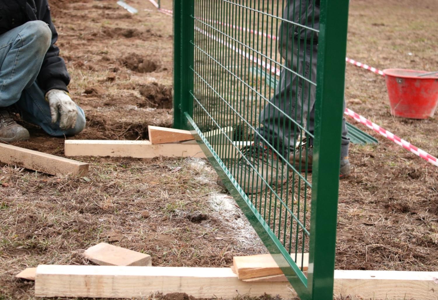 Comment installer un portail à deux battants