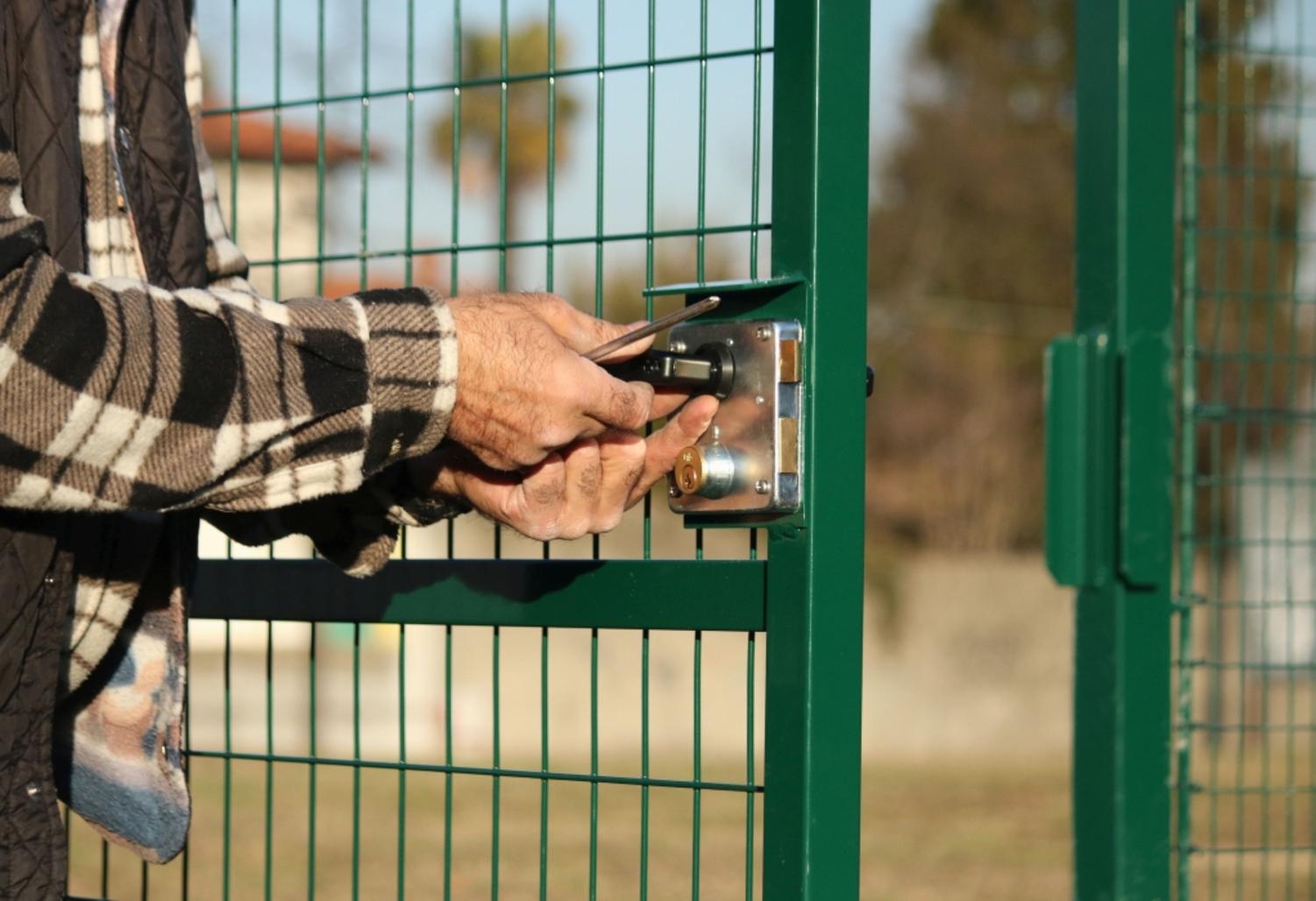 Comment installer un portail un battant