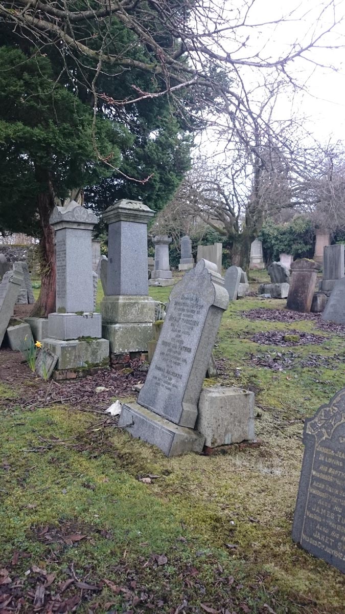 ᐅ Cumbernauld Village Cemetery in Glasgow (Dunbartonshire G67 2SB