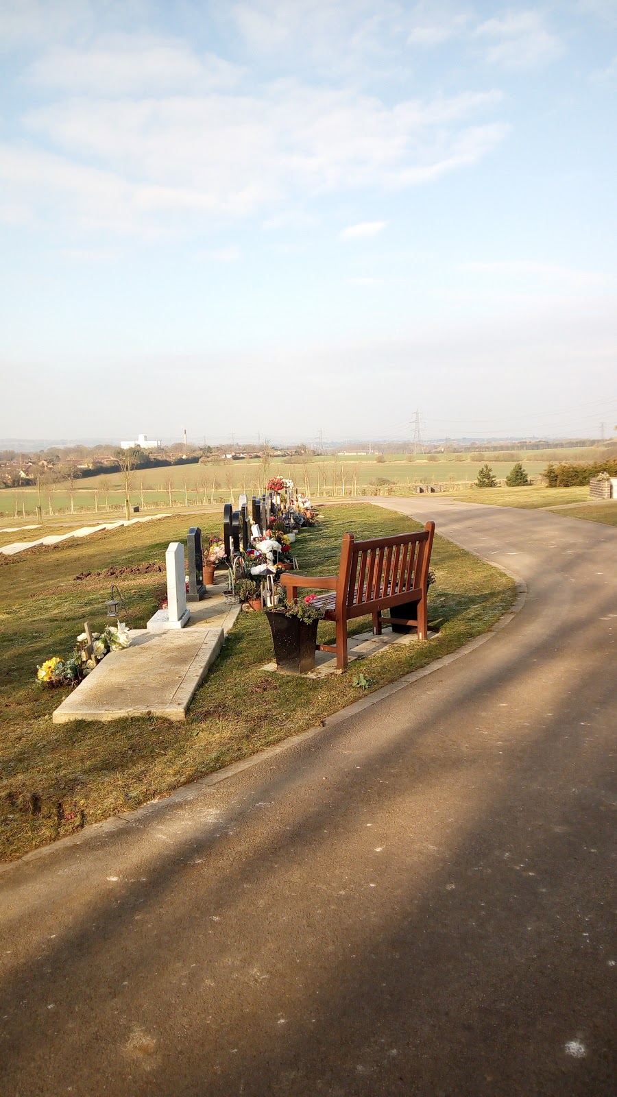 ᐅ Weston Road Cemetery in Stevenage (Hertfordshire SG1 3RP) • Address