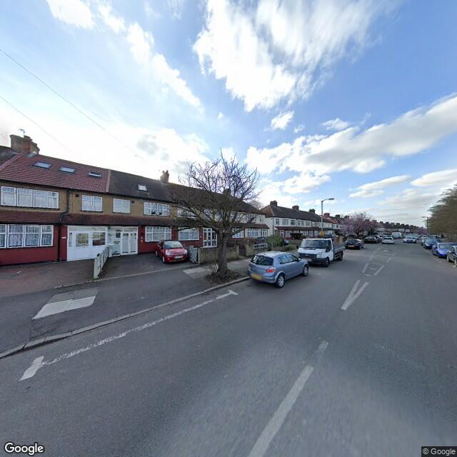 ᐅ Farm Road Church in Morden (Greater London Merton SM4 6RA