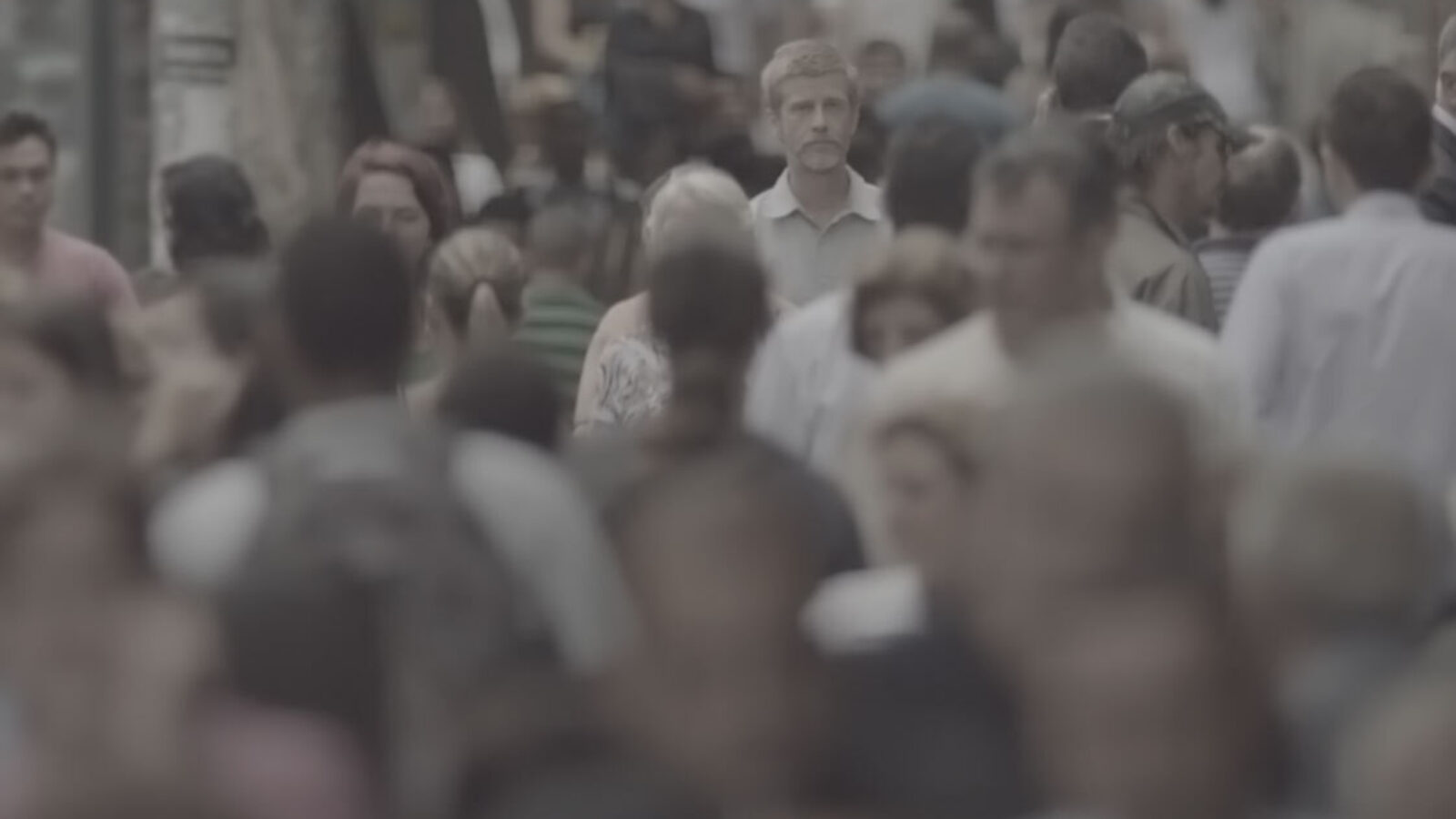 Man of the crowd 01