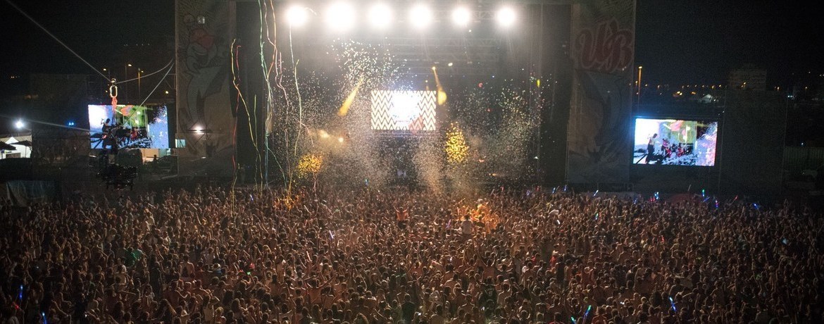 фестиваль Weekend Beach 2021 в Torre Del Mar Spain Festivall