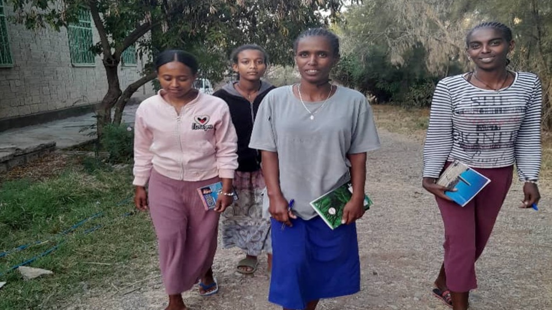 La vie devant elles : Éducation et insertion de 4 jeunes filles