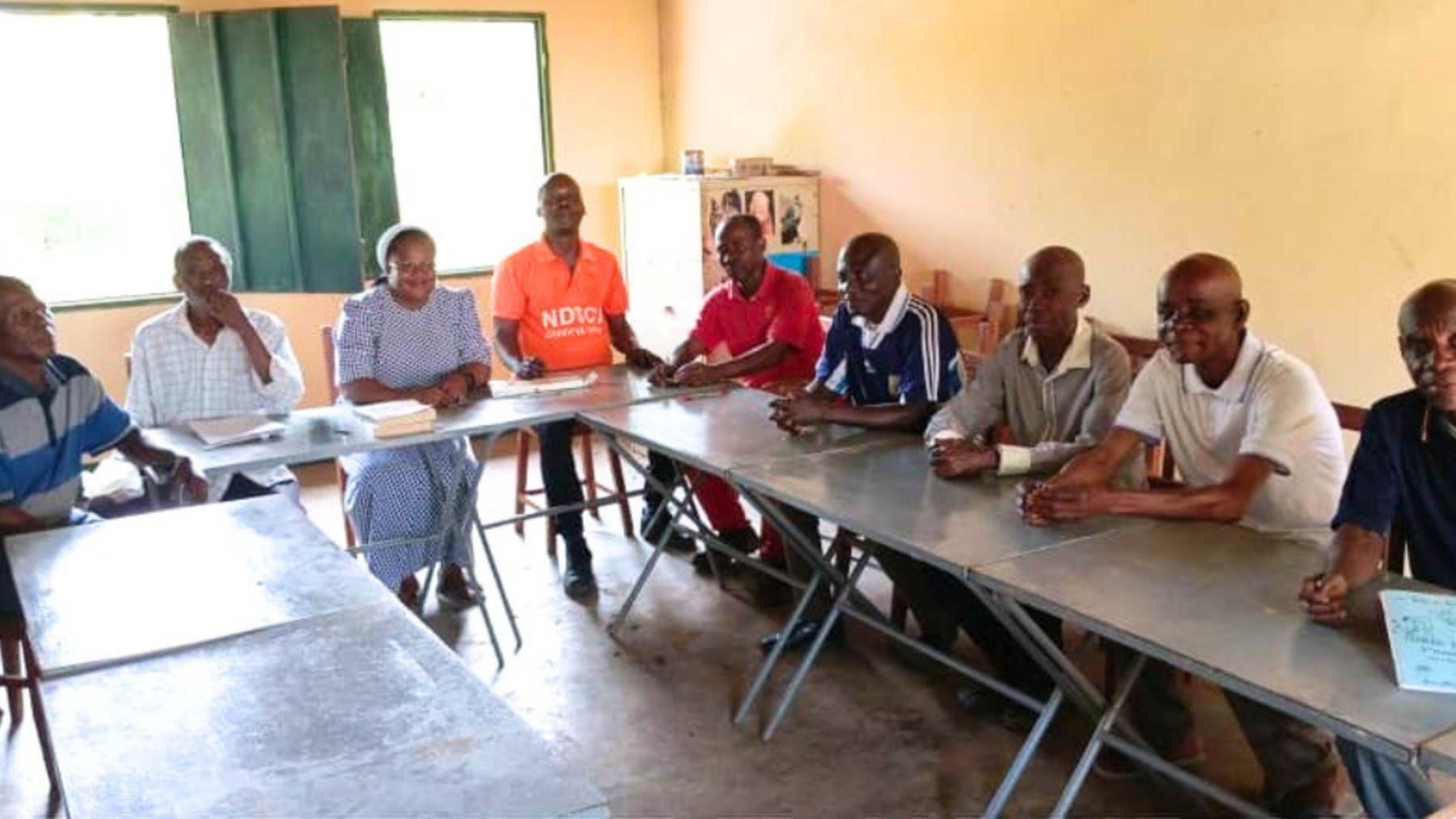 Faites tourner l'imprimante ! : Former et accompagner les enseignants du primaire