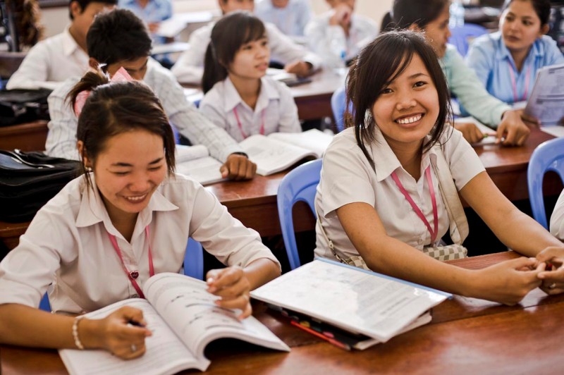 Let's renovate! Digital inclusion for youth