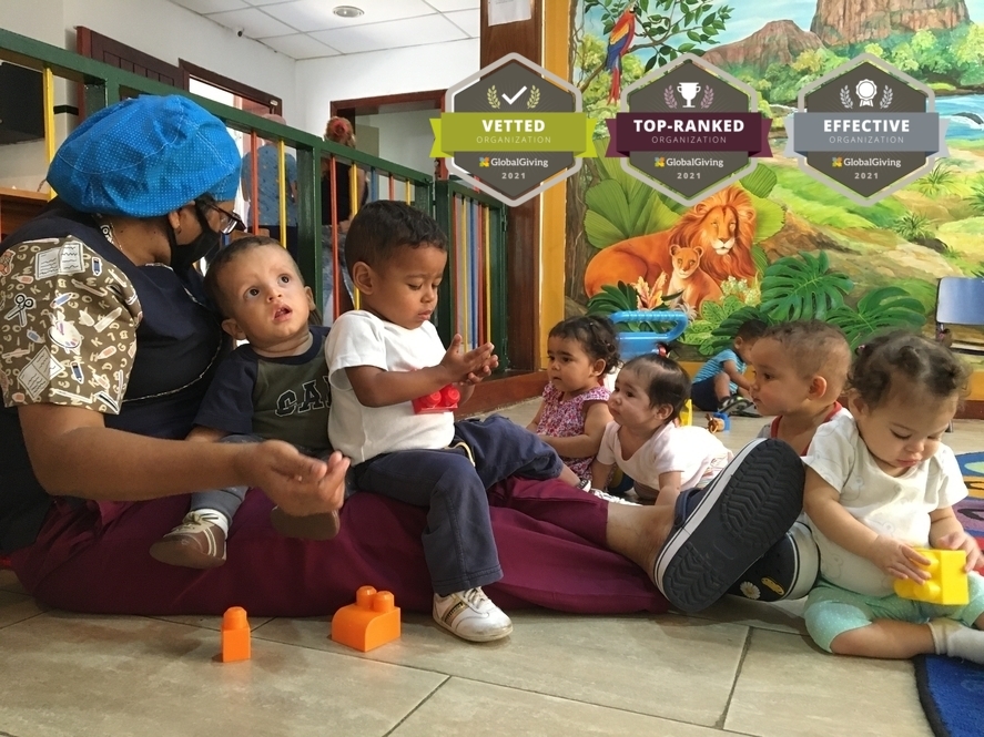 New Home,  for parentless babies in Caracas.