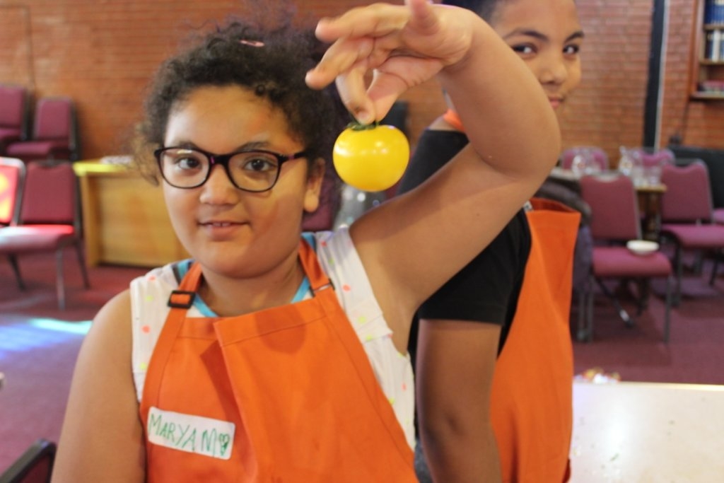 Prevent Holiday hunger for 200 children