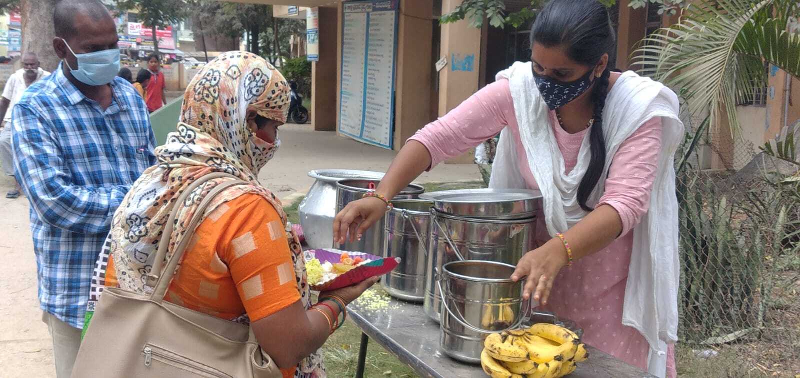 Sponsor a Vehicle for Sphoorti Feeding Program