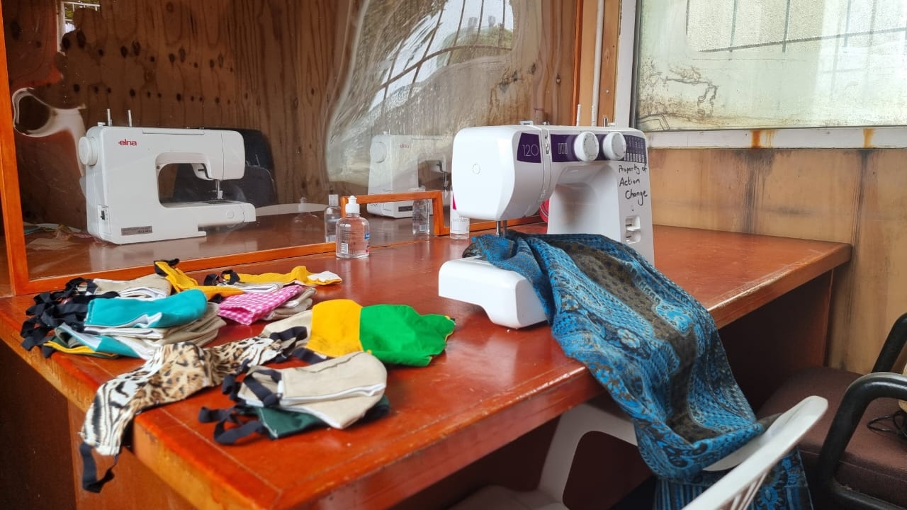 Dukung Pusat Pelatihan Keterampilan Wanita Afrika Kami