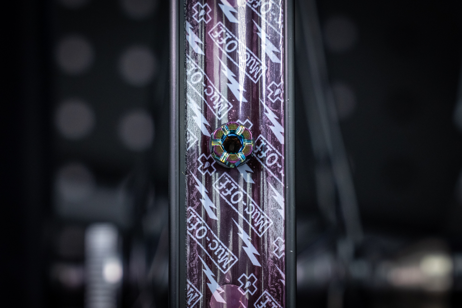 V2 Tubeless Valve Kit 60mm/iridescent – Bild 2