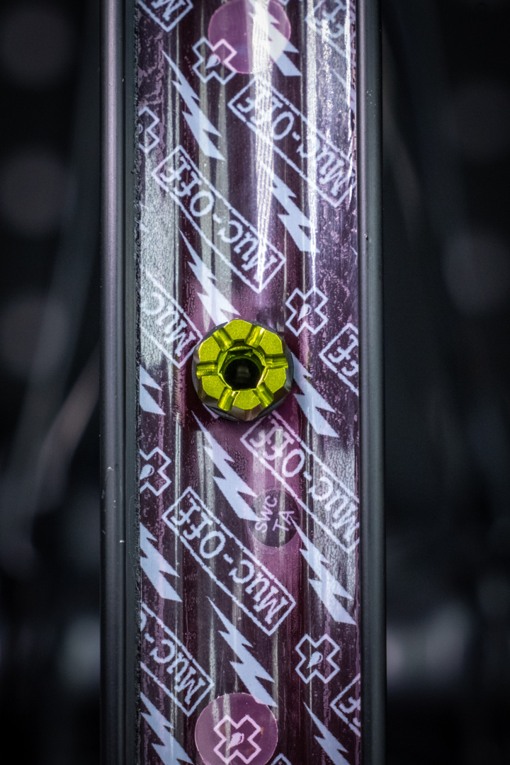 V2 Tubeless Valve Kit 60mm/green – Bild 2