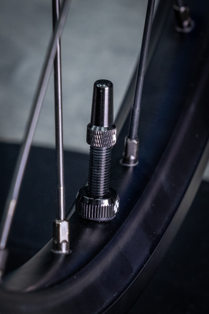 V2 Tubeless Valve Kit 60mm/black – Bild 4