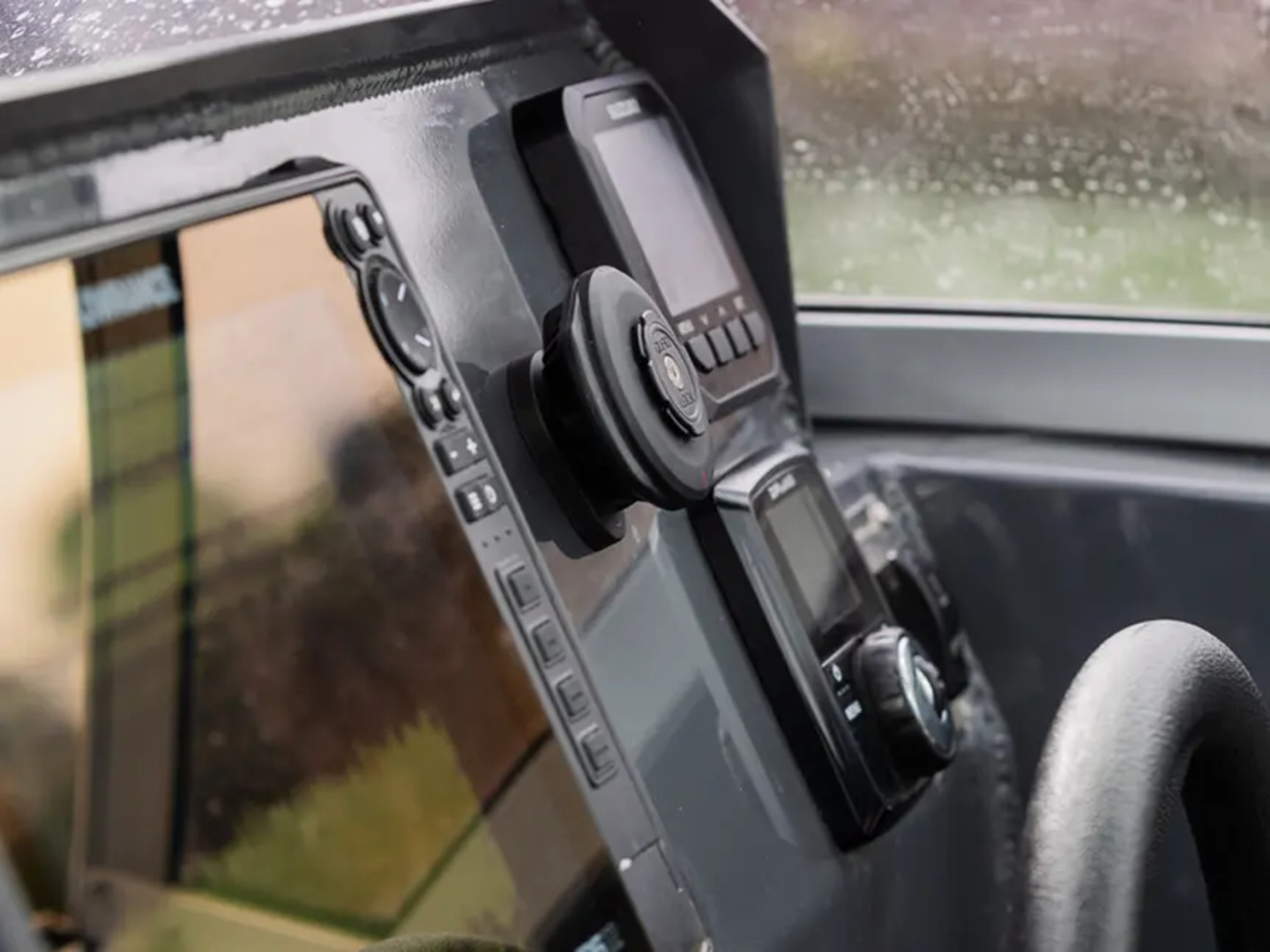 Concealed Through Cable Small Base – Bild 4