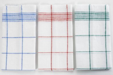 Lininių virtuvės rankšluostukų rinkinys iš 3 languotų rankšluostukų