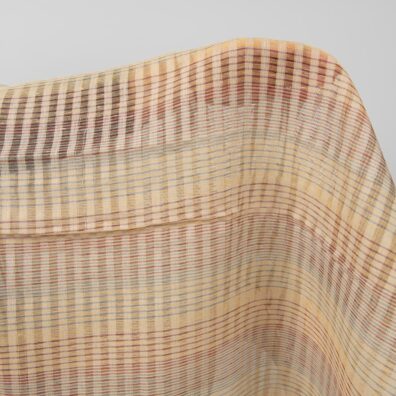 Permatomas dryžuotas lino audinys šalikams ir užuolaidoms siūti