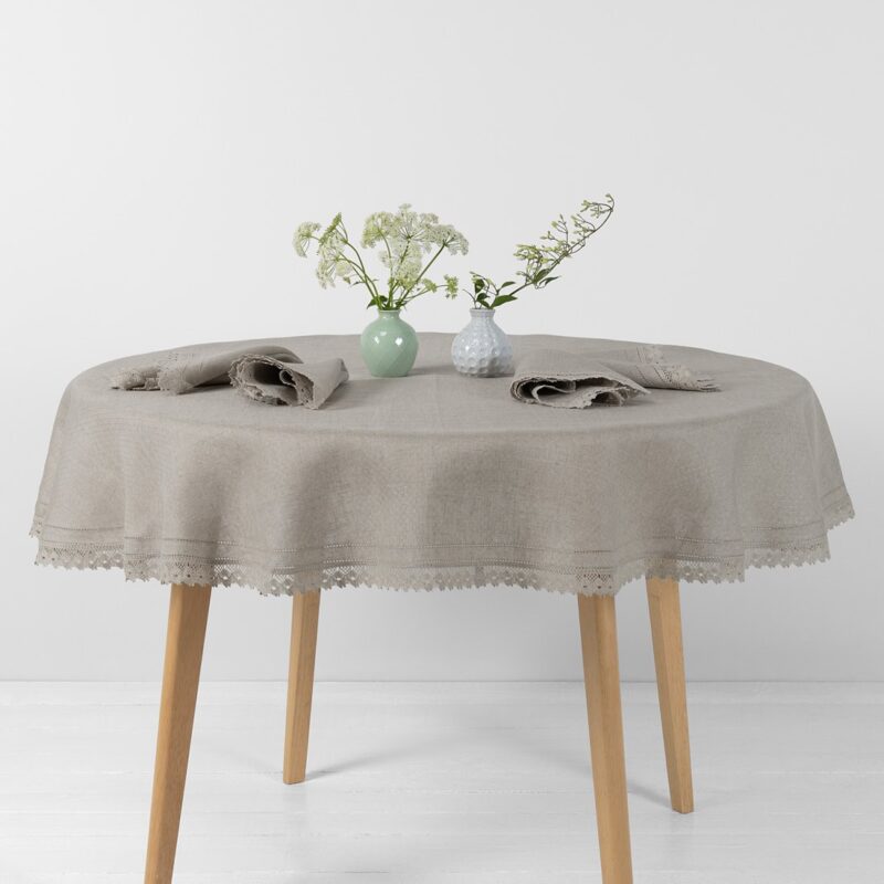 NORA apvali (ovali) pilka staltiesė