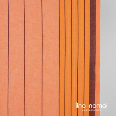 Lino - medvilnės rankšluostinis audinys su oranžinėmis juostomis