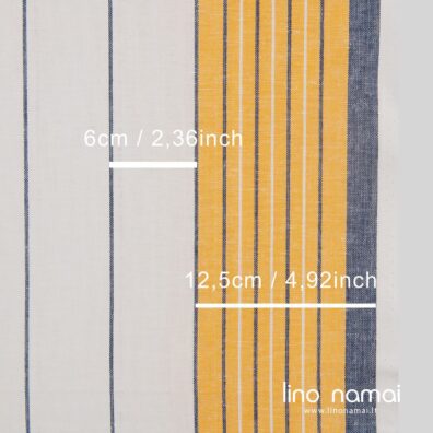 Ryškiai baltas lino - medvilnės audinys su geltonomis ir mėlynomis juostomis virtuvės rankšluosčiams siūti