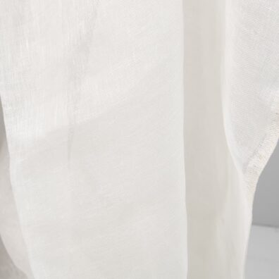 Pieno baltumo permatomas lino audinys