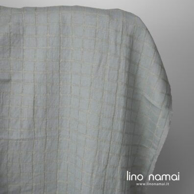 Melsvai pilkas languotas audinys, skalbtas