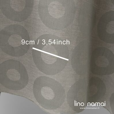 Žakardinis audinys apskritimų raštu iš natūralios spalvos lino ir žalsvai pilkų medvilnės verpalų