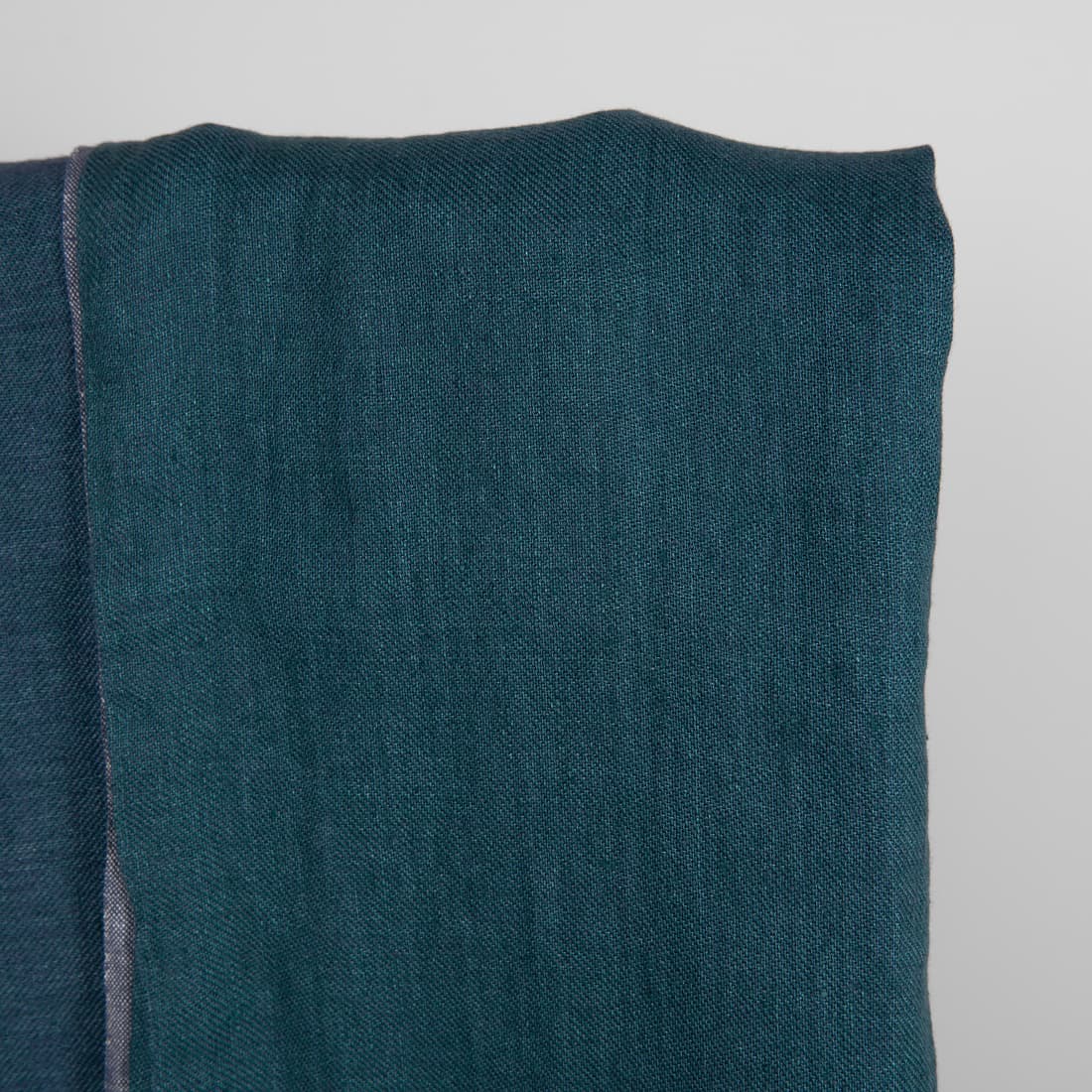 Lininis mėlynas dvipusis audinys skalbtas tinka drabužiams ir namų tekstilės gaminiams siūti