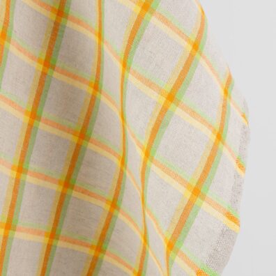 Puslininis audinys pilkas languotas su geltona oranžine žalia, 150cm pločio