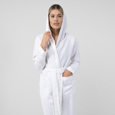 KORE baltas lino-medvilnės chalatas su gobtuvu