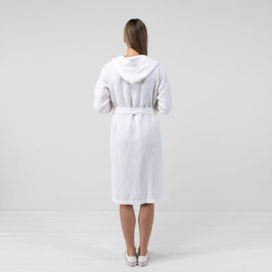 KORE baltas lino-medvilnės chalatas „vafliniais“ langeliais