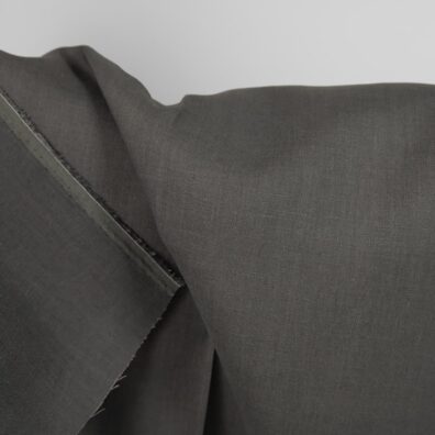 Tamsiai pilkos spalvos lininis audinys drabužiams ir namų tekstilės gaminiams siūti