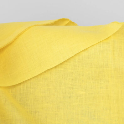 Geltonas lininis audinys 150cm pločio