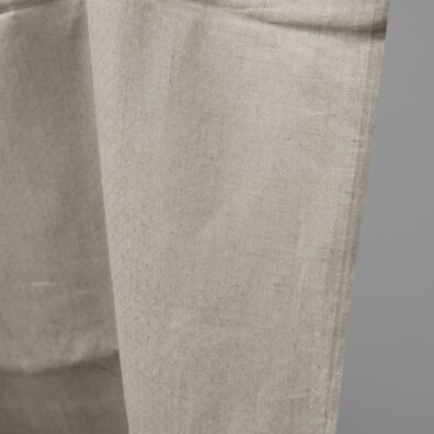 Lininis audinys išaustas rombų raštu iš natūralios pilkos spalvos verpalų