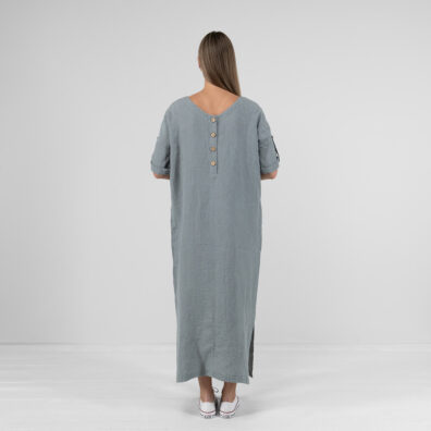 MAROCCO lininė melsvai pilka suknelė su V iškirpte ir sagų užsegimu nugaroje
