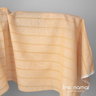 Geltonas dryžuotas puslininis audinys