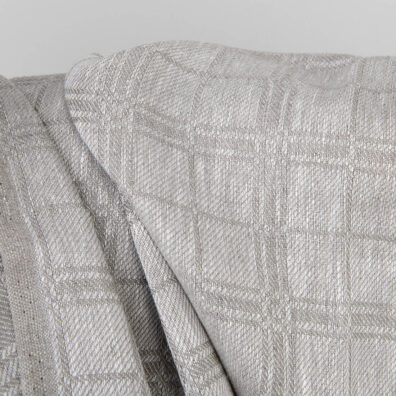 Pilkas languotas lino audinys 150cm pločio