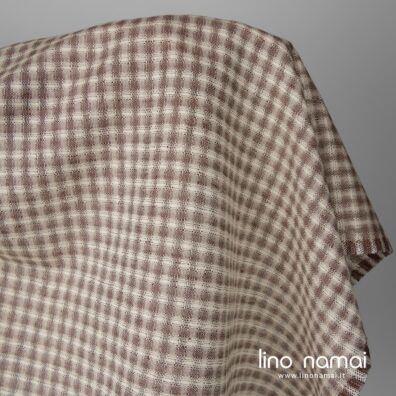 Gelsvai rudas ažurinis puslininis audinys