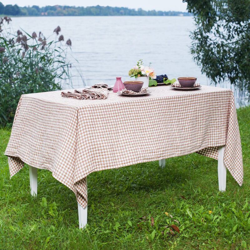 VICHY rusva staltiesė