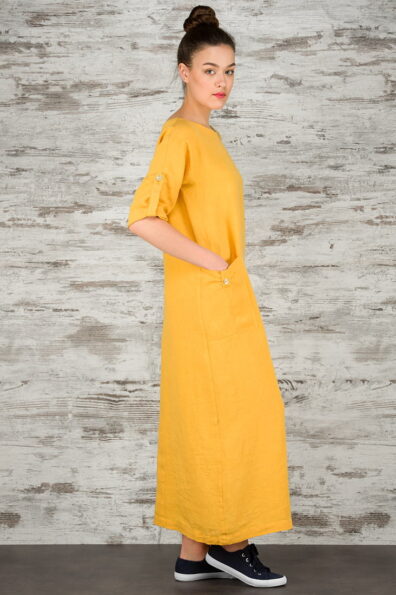 Geltona lininė suknelė su didelėmis kišenėmis