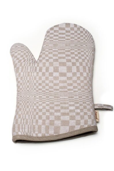 Pilka languota virtuvės pirštinė