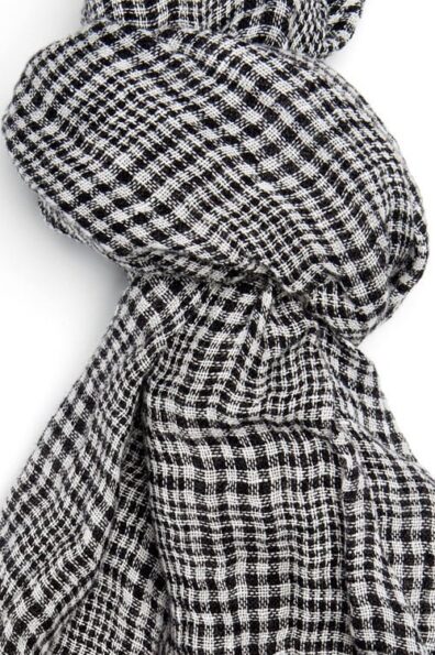 Juodai-baltai languotas lininis šalikas su kutais